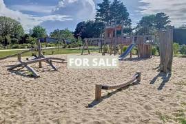 Leisure Property in Resort by the Coast Leisure Property in Resort by the Coast