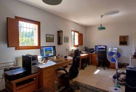 Charming Single Storey Villa With Swimming Pool