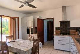 Charming Single Storey Villa With Swimming Pool