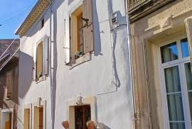 Beautiful Town House Full Of Character