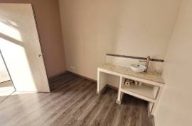 Commercial Premises With Shop Window