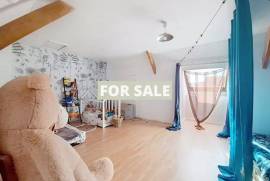 Detached Country House with Outbuildings