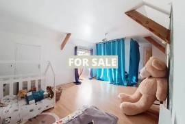 Detached Country House with Outbuildings