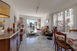 Beautiful Corner Apartment For Sale