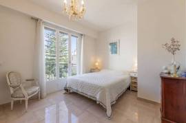 Beautiful Corner Apartment For Sale