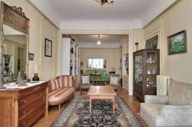 Beautiful Apartment in Heart of Town