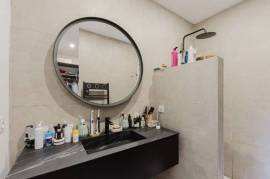 Stunning Detached House with Swimming Pool Stunning Detached House with Swimming Pool