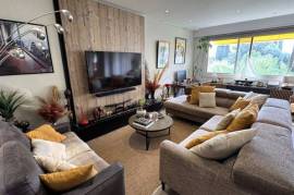 Beautiful Apartment with Outside Space