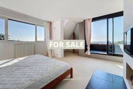 Detached Villa with Swimming Pool and Sea View