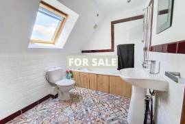 Detached Country House with Open Views