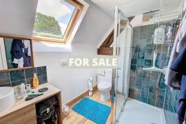 Detached Country House with Open Views