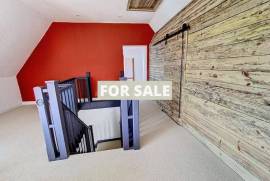 Detached Country House with Open Views