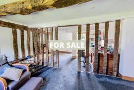 Detached Country House with Open Views