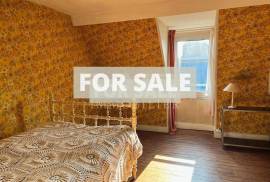 Town House with Delightful Interiors