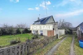 Detached Country House with Outbuildings Detached Country House with Outbuildings