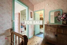 Detached Country House with Outbuildings Detached Country House with Outbuildings