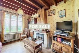 Detached Country House with Outbuildings Detached Country House with Outbuildings