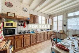 Detached Country House with Outbuildings Detached Country House with Outbuildings