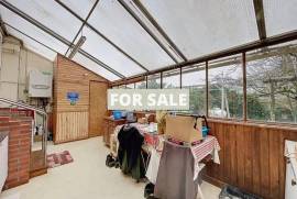 Detached Country House with Outbuildings Detached Country House with Outbuildings