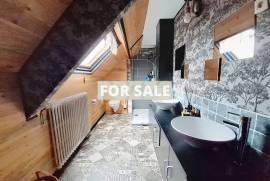 Detached Country House with Open Views