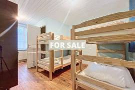 Former Farm House with Two Guest Gites