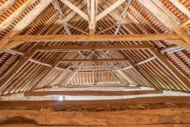 Detached Country House with Outbuildings