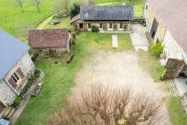 Detached Country House with Outbuildings