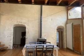 Magnificent House At The Foot Of The Ramparts With Garage