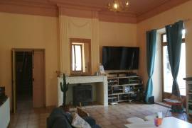 Manor House with Swimming Pool