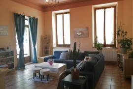 Manor House with Swimming Pool