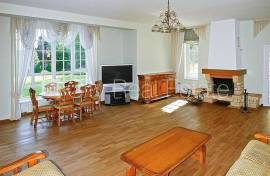 Detached house for rent in Jurmala, 400.00m2