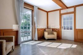 Detached house for rent in Jurmala, 400.00m2