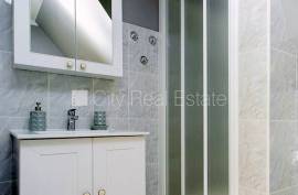 Detached house for rent in Jurmala, 400.00m2