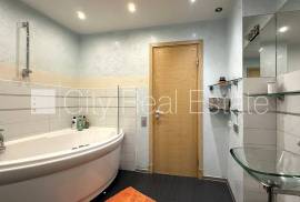 Apartment for rent in Riga, 60.00m2