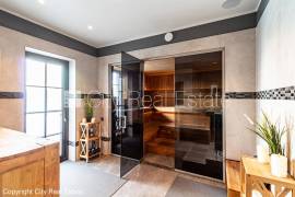 Detached house for rent in Riga district, 580.00m2