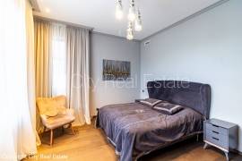 Detached house for rent in Riga district, 580.00m2