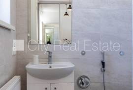 Detached house for rent in Riga district, 189.00m2