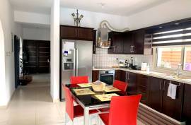 4 Bedroom Beautiful Detached Villa - Polemi, Paphos