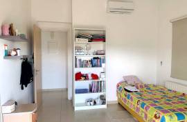 4 Bedroom Beautiful Detached Villa - Polemi, Paphos