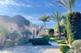 3 Bedroom Beautiful Bungalow - Peyia, Paphos