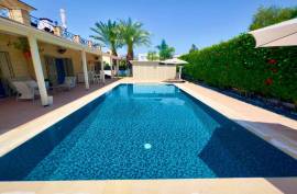 3 Bedroom Beautiful Bungalow - Peyia, Paphos