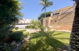 3 Bedroom Beautiful Bungalow - Peyia, Paphos