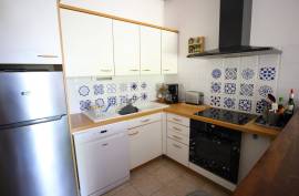 3 room, 75m2 Residential flat for sale in Alignan du vent - 249 000 € *