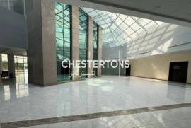 Fitted retail| Great location| Open large layout |