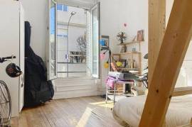 Appartement à 2 pas du métro Mairie de Montreuil,