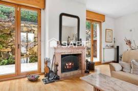 Le Mesnil Le Roi - Maison familiale 6P de 238m2 sur un terrain de 1273m2