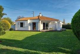NIEULLE SUR SEUDRE (17600) - Maison entretenue et fonctionnelle – 100 m² sur 800 m²
