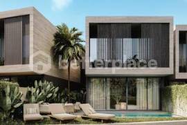 Spacious 4 Bedroom Luxury Villa in Pererenan