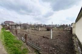 Просторный чистый участок