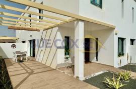 3 Bedroom Duplex For Sale 3 Bedroom Duplex For Sale
